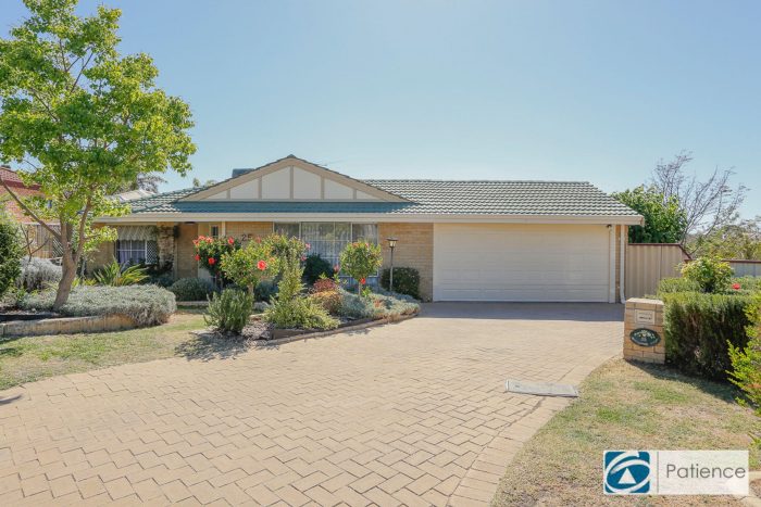 25 Ardrossan Loop, Kingsley WA 6026, Australia