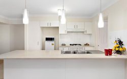 32 Brookfield Ave, Fletcher NSW 2287, Australia