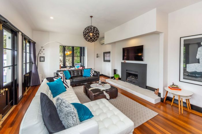 204 Cannon Hill Crescent, Mount Pleasant, Christchur­ch City, Canterbury, 8081, New Zealand