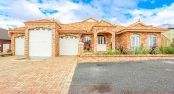 23 Chisholm Rd, Dalyellup WA 6230, Australia