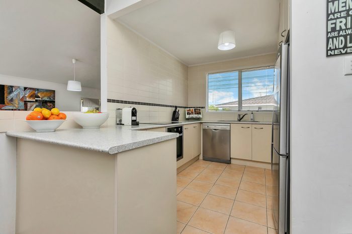 10 Regency Place, Sunnynook, North Shore City, Auckland, 0632, New Zealand