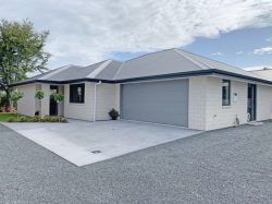 24A Stewart Street, Balclutha, Clutha, Otago, 9230, New Zealand