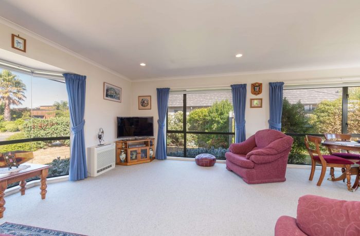 44 Hoult Crescent, Monaco, Nelson, Nelson / Tasman, 7011, New Zealand