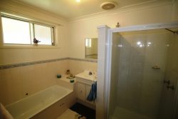 28 Jacaranda Dr, Moree NSW 2400, Australia