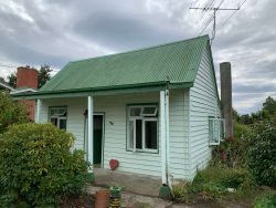 84 Northumber­land Street, Tapanui, Clutha, Otago, 9522, New Zealand