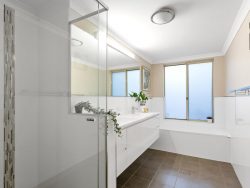 18 Bonville Glen, Jandakot WA 6164, Australia