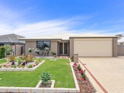 19 Cotswold Parade, Aubin Grove WA 6164, Australia