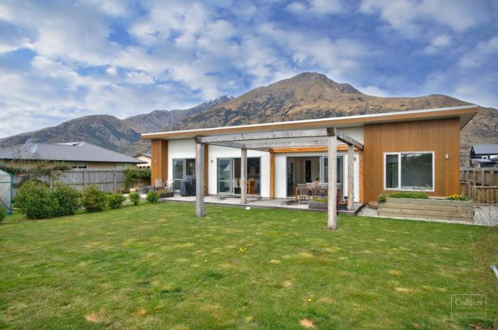 13 Woodstock Road, Lake Hayes, Queenstown­-Lakes, Otago, 9371, New Zealand