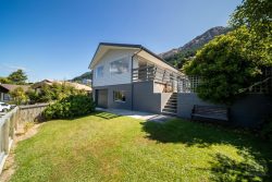 22 Wynyard Crescent, Fernhill, Queenstown­-Lakes, Otago, 9300, New Zealand