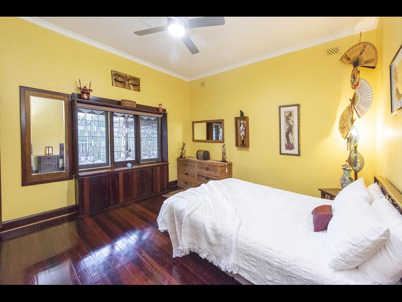 54 Stevens Rd, Bedfordale WA 6112, Australia