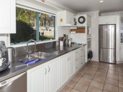 125 Pacific View Drive, Whangamata­, Thames-Cor­omandel, Waikato, 3620, New Zealand