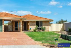 15A Ader Ct, Marangaroo WA 6064, Australia