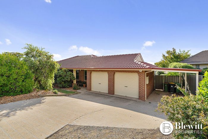 25 Carolyn Jackson Dr, Jerrabomberra NSW 2619, Australia