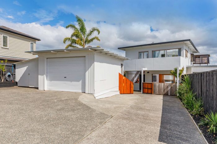 2/29 Carlisle Road, Torbay, North Shore City, Auckland, 0630, New Zealand