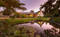 431 Riverbank Road Wanaka 9382, New Zealand