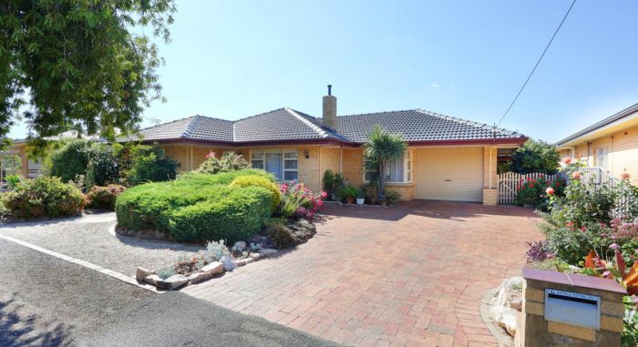 6 Corella St, Nuriootpa SA 5355, Australia