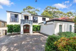 25 Gahans Ln, Woonona NSW 2517, Australia