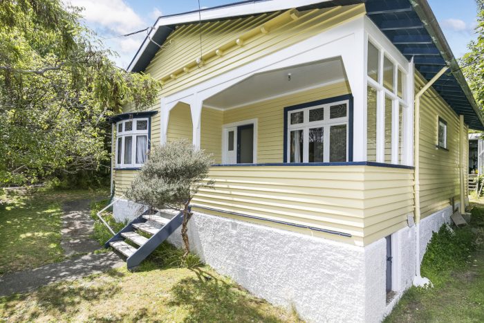 4 Totara Terrace Miramar, Wellington 6022, New Zealand