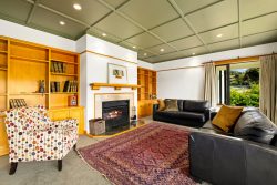 24 Atkins Road Luggate Wanaka Otago 9382 New Zealand