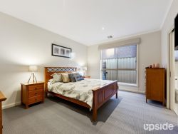 15 Holly Ct, Gowanbrae VIC 3043, Australia