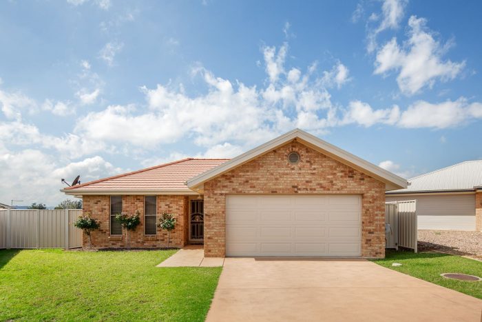 9 Dickson Ct, Mudgee NSW 2850, Australia