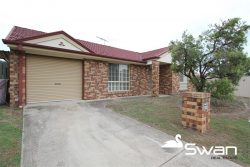 3 Park Cl, Hillcrest QLD 4118, Australia