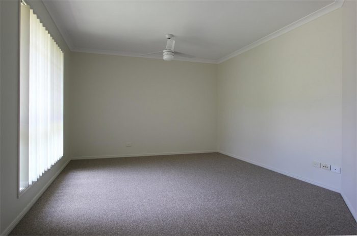 3 Park Cl, Hillcrest QLD 4118, Australia