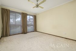 Unit 1/58 Peacock St, Burwood VIC 3125, Australia