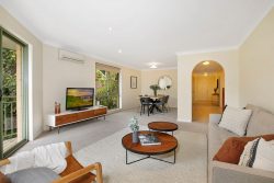 6 Ruger Dr, Balgownie NSW 2519, Australia