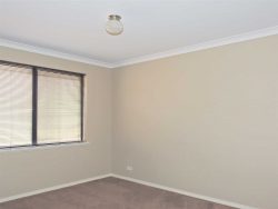 16 Grandis Way, Yakamia WA 6330, Australia