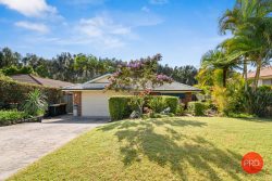 24 Borrowdale Cres, Boambee East NSW 2452, Australia