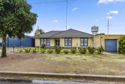 28 Haynes St, Bordertown SA 5268, Australia