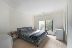 Unit 3/1 Hennessy St, Chadstone VIC 3148, Australia