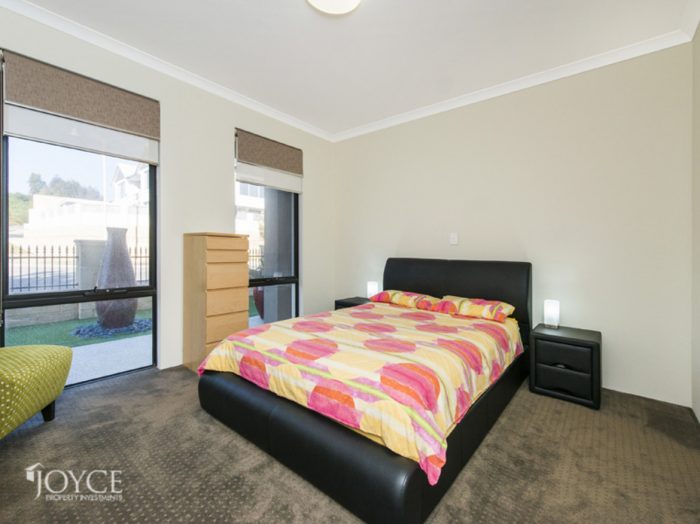 25 Hydaspe Vista, North Coogee WA 6163, Australia