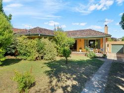 91 Odonnell Ave, Myrtleford VIC 3737, Australia