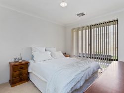 81 Peregrine Cir, Beeliar WA 6164, Australia