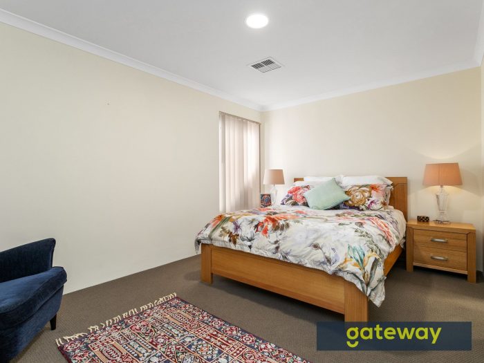 24 Tufts Lane, Aubin Grove WA 6164, Australia