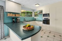 153 Weatherly Road, Torbay, North Shore City, Auckland, 0630, New Zealand