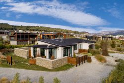 5 Valley Crescent, Wanaka, Otago, 9382, New Zealand