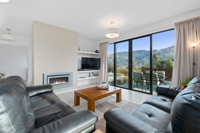 5 Valley Crescent, Wanaka, Otago, 9382, New Zealand