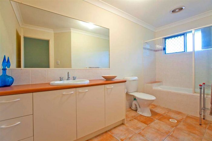 Unit 4/55 Beckwith St, Ormiston By the Bay, Ormiston QLD 4160, Australia