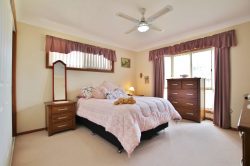 15 Berthong St, Young NSW 2594, Australia