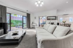 2/67 Brighton Road, Parnell, Auckland, 1052, New Zealand