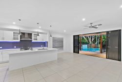 31 Erobin St, Cleveland QLD 4163, Australia