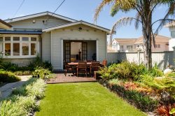 20 Eversleigh Road, Belmont, North Shore City, Auckland, 0622, New Zealand