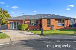 34 Manor Gardens, Kingston TAS 7050, Australia