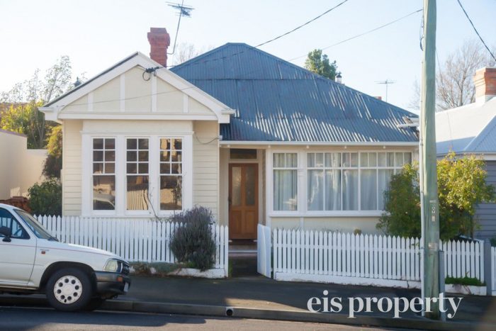 31 Lochner St, West Hobart TAS 7000, Australia