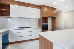 2 Kakabeak Way, Takanini, Papakura, Auckland, 2582, New Zealand