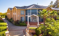 13 Mialli Pl, O’Malley ACT 2606, Australia