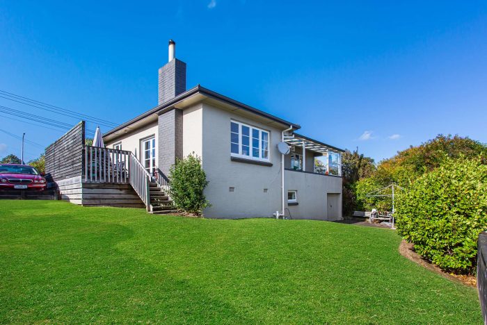 11 Newington Road, Henderson, Waitakere City, Auckland, 0612, New Zealand